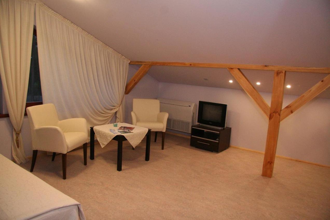 Room In Bb - Valensija - Suite For Two In Nice Hotel Jūrkalne Eksteriør billede